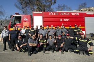 Greek and Israeli firefighters Greek and Israeli firefighters